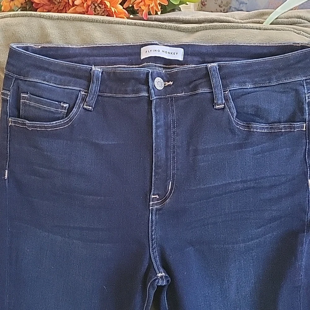 Flying Monkey Jeans - Picture 4 of 7